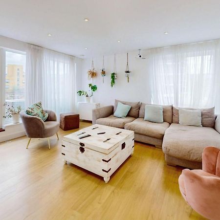 لندن Modern And Spacious 4 Bed House In The City Centre المظهر الخارجي الصورة